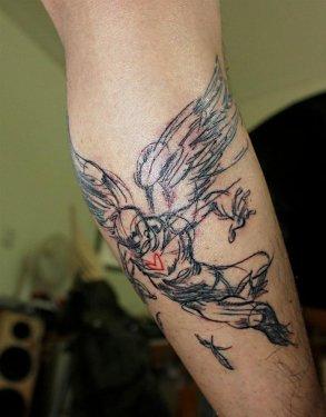 Meraklısına fikir veren dövmeler