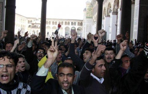 İsyan dalgası Suriye'de