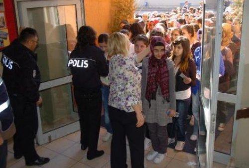 YGS adayları didik didik arandı - Resim 58