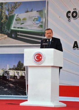 Başbakan Erdoğan çöp kamyonu kullandı - Resim 8