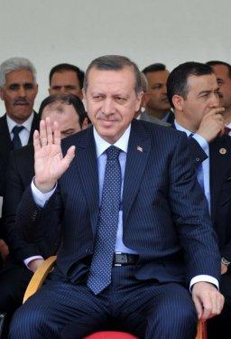 Başbakan Erdoğan çöp kamyonu kullandı - Resim 10