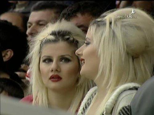 Sivas Beşiktaş maçının ikiz taraftarları