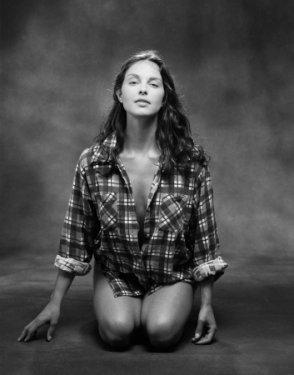 Ashley Judd - Resim 6