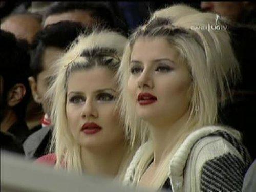 Sivas Beşiktaş maçının ikiz taraftarları