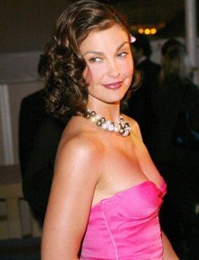 Ashley Judd - Resim 11