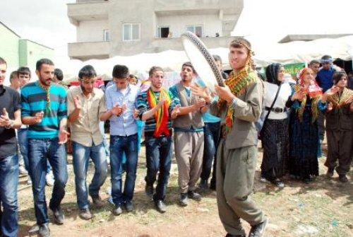  Şanlıurfa'da Öcalan'ın doğum günü kutlanıyor - Resim 8