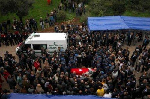 Milas şehidini uğurladı