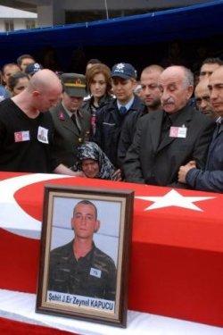 Milas şehidini uğurladı