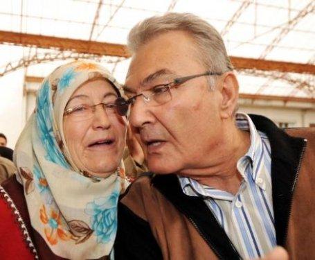 Deniz Baykal Antalya'da vatandaşlarla buluştu