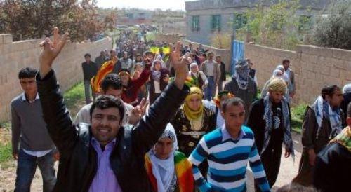 Öcalan'ın evinde toprak kapma yarışı - Resim 9