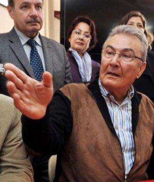 Deniz Baykal Antalya'da vatandaşlarla buluştu