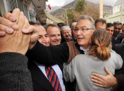 Deniz Baykal Antalya'da vatandaşlarla buluştu