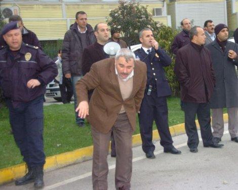 Üniversite öğrencilerine polis müdahalesi - Resim 16