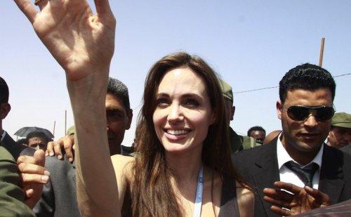 Angelina Jolie Libya'da - Resim 8