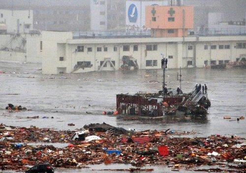 Japonya'daki kıyametin yeni fotoğrafları ortaya çıktı - Resim 11
