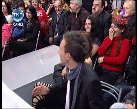 Mehmet Ali Erbil pes dedirtti - Resim 16