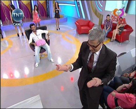 Mehmet Ali Erbil pes dedirtti - Resim 33