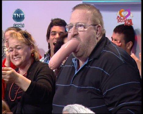 Mehmet Ali Erbil pes dedirtti - Resim 10