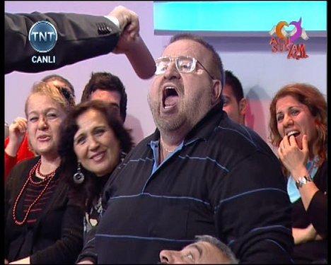 Mehmet Ali Erbil pes dedirtti - Resim 8