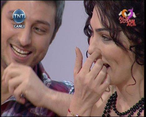 Mehmet Ali Erbil pes dedirtti - Resim 27
