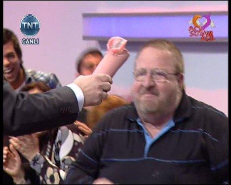 Mehmet Ali Erbil pes dedirtti - Resim 30