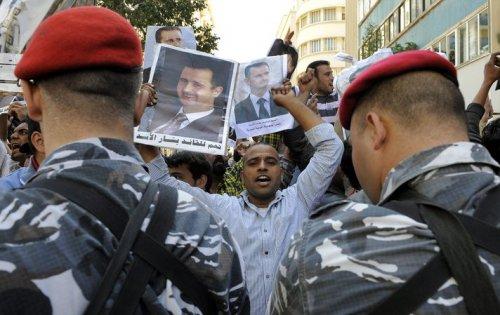 Suriye halkı isyanda