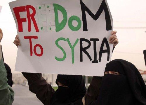 Suriye halkı isyanda