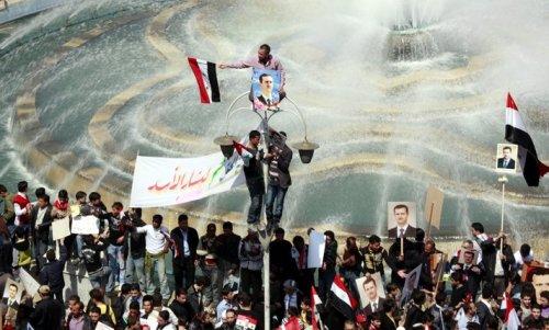 Suriye halkı isyanda