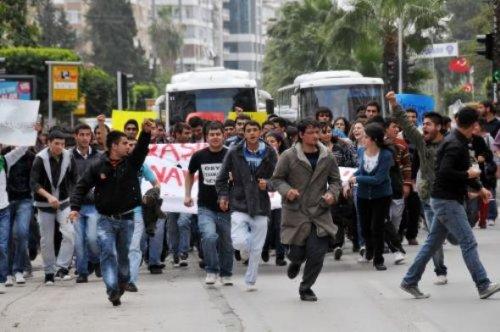 Gençlerin YGS isyanı  - Resim 95