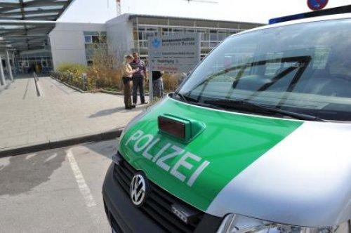 Tatlıses için hastaneye çiğ köfte servisi - Resim 2