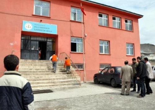 Gençlerin YGS isyanı  - Resim 93