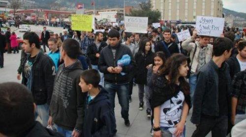 Gençlerin YGS isyanı  - Resim 18