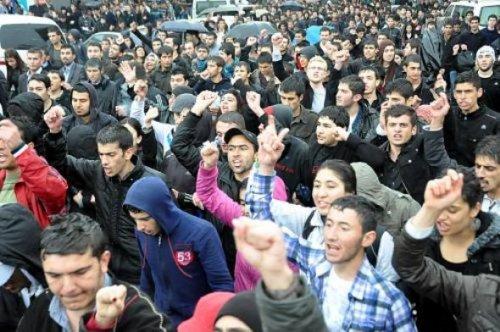 Gençlerin YGS isyanı  - Resim 87
