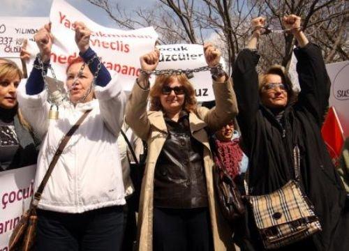 Meclis önünde kadına şiddet protestosu - Resim 3
