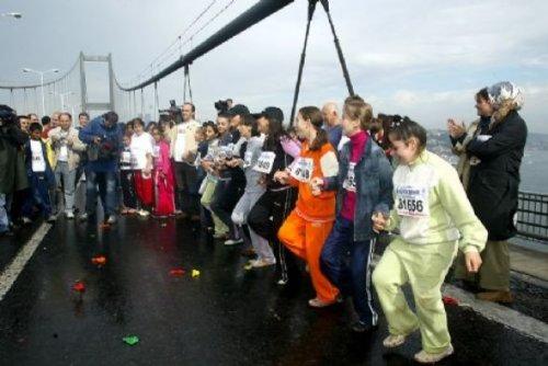 Yurdum insanı bambaşka