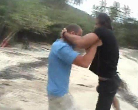 Survivor Ünlüler Gönüllüler'de rezalet - Resim 3
