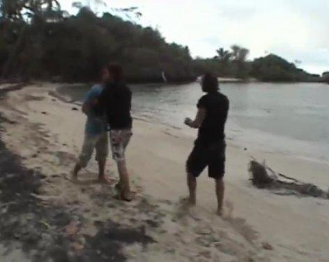 Survivor Ünlüler Gönüllüler'de rezalet - Resim 10