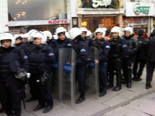 BDP'lilerden Taksim'de YSK protestosu - Resim 8