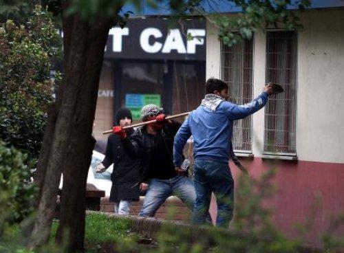 BDP'lilerden Taksim'de YSK protestosu - Resim 15