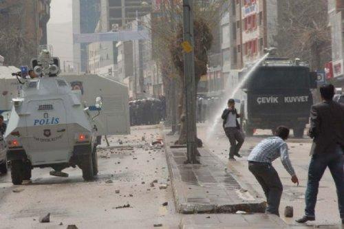 Van ve Yüksekova'da olaylar - Resim 31
