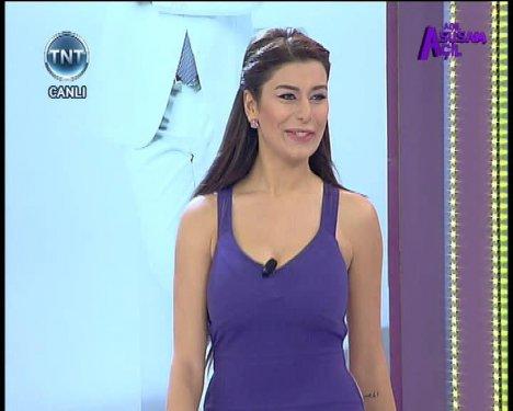 Mali'den Ebru Şancı'ya: Senin kayısını yerim - Resim 2