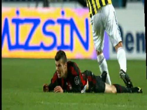 Lugano’nun faulü İtalya’da manşet