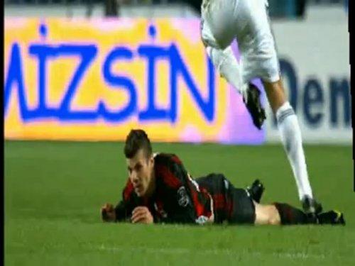 Lugano’nun faulü İtalya’da manşet