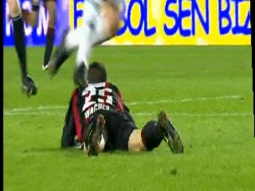 Lugano’nun faulü İtalya’da manşet