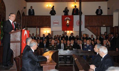 Meclis'te gergin 23 Nisan töreni - Resim 3
