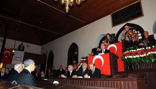Meclis'te gergin 23 Nisan töreni - Resim 4
