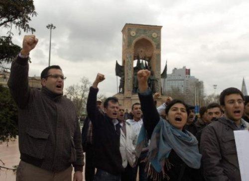 Taksim'deki anma töreninde gerginlik  - Resim 16