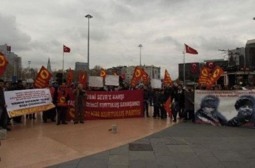 Taksim'deki anma töreninde gerginlik  - Resim 11