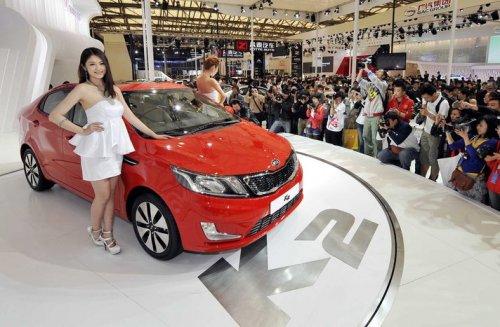 Şanghay Fuarı’nda otomobiller görücüye çıktı - Resim 2