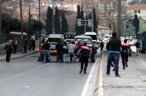 Köprü’den atladı branda ile kurtuldu - Resim 10